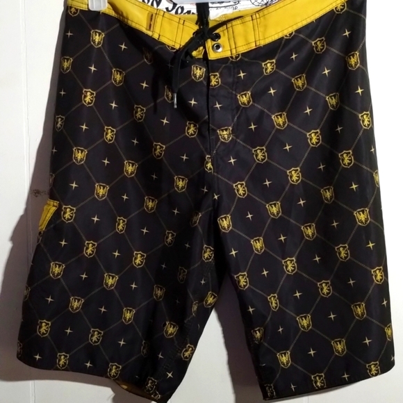 Ron Jon Board Shorts. - Picture 1 of 4